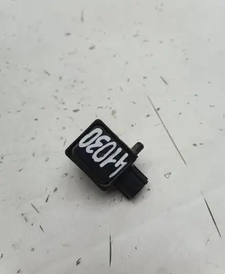 Honda FR-V Airbag deployment crash/impact sensor 77970SFEB110
