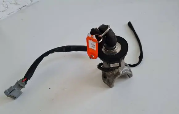 Iveco Daily 3rd gen Ignition lock 504086198 F005V00481