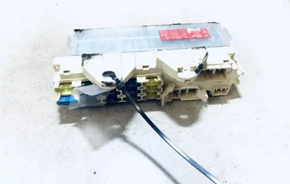 Mazda 626 Fuse box set 89863