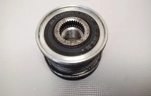 Skoda Octavia Mk1 (1U) Alternator pulley 22535511