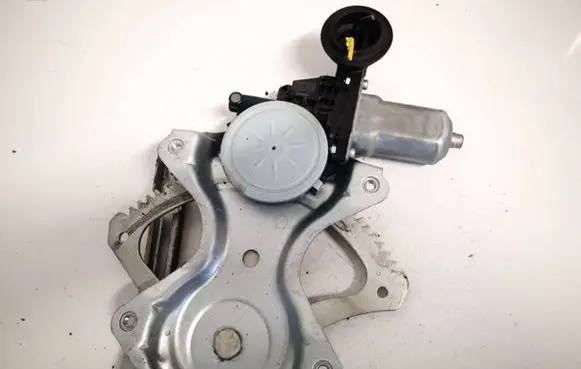 Toyota Corolla E140 E150 Front door window regulator motor 8571035180 85710-35180