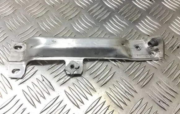 BMW 5 F10 F11 Radiator support slam panel bracket 7158894