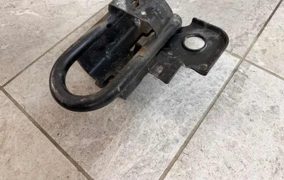 Ford Ranger IV Towing hook eye 
