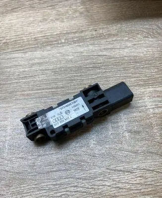 Audi A4 S4 B6 8E 8H Airbag deployment crash/impact sensor 8E0959643A