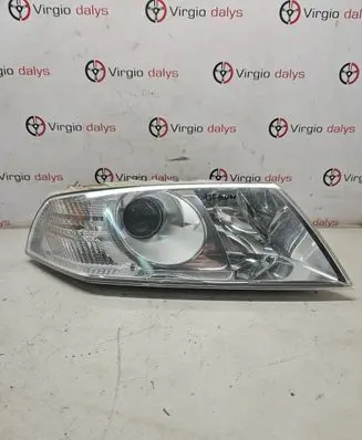 Skoda Octavia Mk2 (1Z) Headlight/headlamp 171941015B