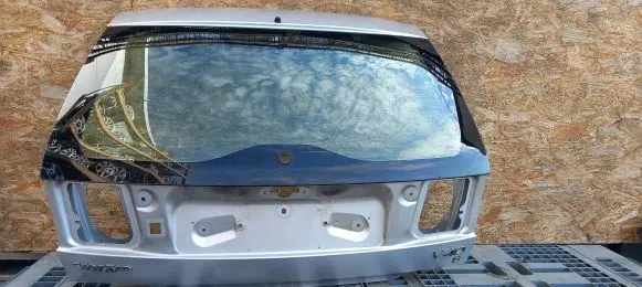 Volvo S40, V40 Tailgate/trunk/boot lid