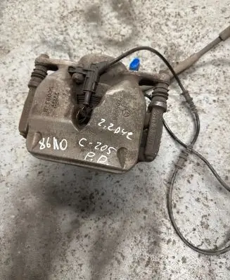 Mercedes-Benz C W205 Front brake caliper 305X28 50093B