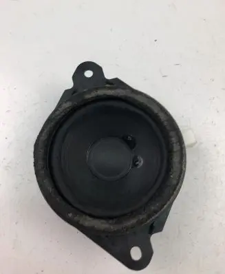Mazda 3 II Panel speaker NE6466A60