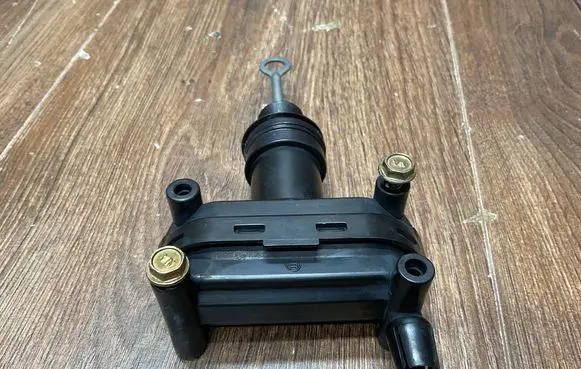 Mercedes-Benz SL AMG R129 Engine mount vacuum valve A1248001875 A1248002175