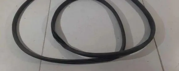 Tesla Model 3 Rear door rubber seal (on body) 