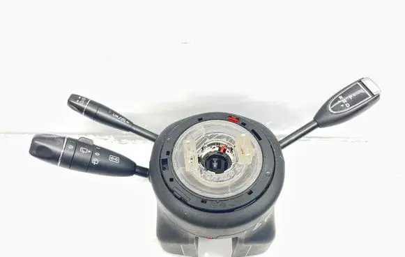 Mercedes-Benz E W212 Wiper turn signal indicator stalk/switch A2129008602