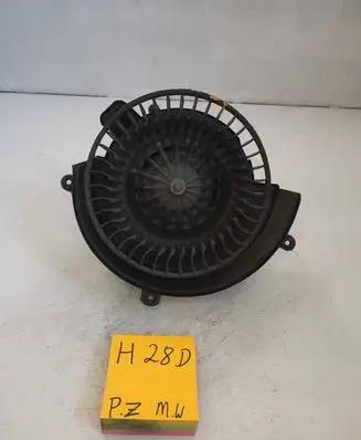 Opel Zafira B Heater fan/blower 9002249