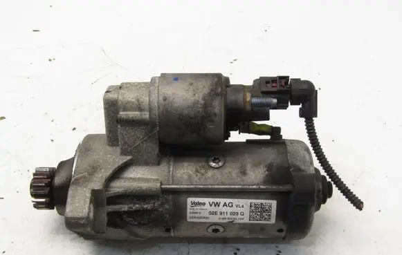 Audi Q3 8U Starter motor 02E911023Q