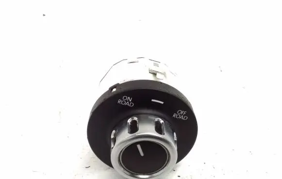 Volkswagen Touareg II Differential lock switch 