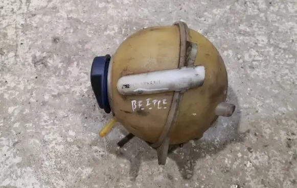 Volkswagen New Beetle Coolant expansion tank/reservoir 1C0121403