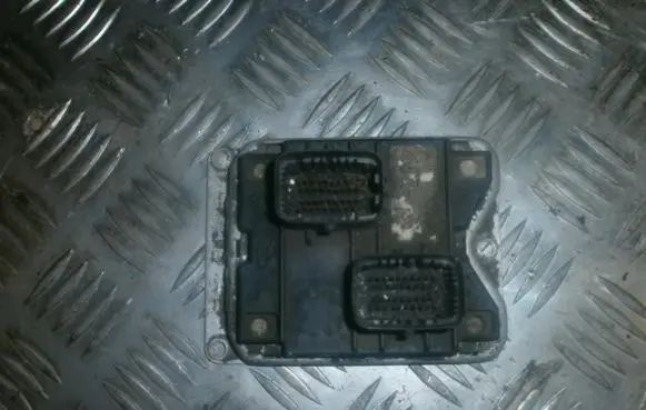 Alfa Romeo 156 Engine control unit/module