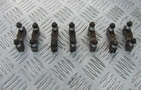 Opel Corsa D Camshaft holder 90530563