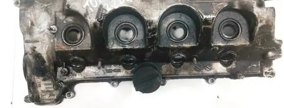 Toyota Auris 150 Rocker cam cover 112010R011 03140756