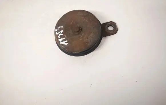 Toyota Avensis Verso Horn signal e130030