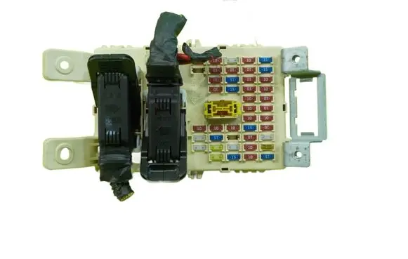 Hyundai ix20 Fuse box set 919501K520 BEZPIECZNIKOW