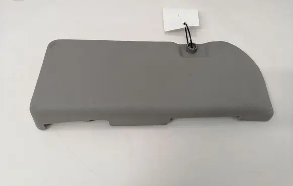 Volvo 760 Rear/tail light trim molding 