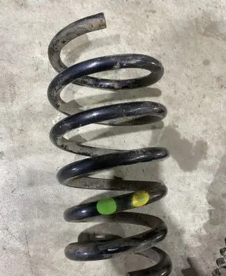 Volvo XC90 Rear coil spring