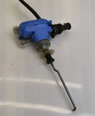 Audi 80 90 B3 Central locking vacuum pump 893862123 443906102B 443906233