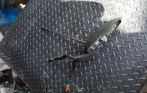 Opel Grandland X Radio antenna 