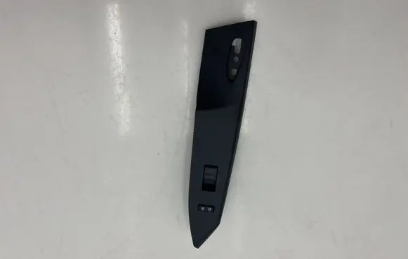 Lexus CT 200H Electric window control switch 7423176010