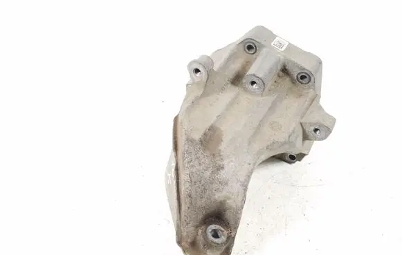 Mercedes-Benz C W204 Engine mounting bracket A6512230004