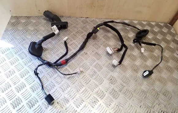 Hyundai i40 Front door wiring loom 916003Z184
