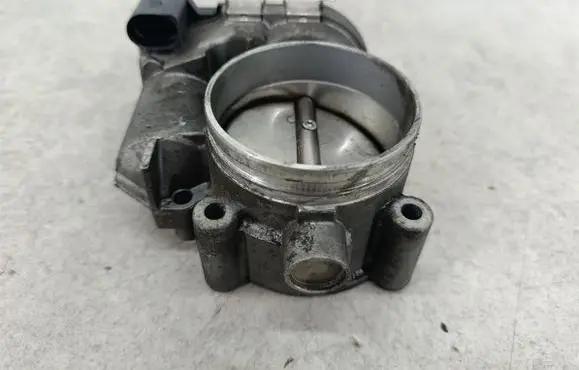 Audi A6 S6 C6 4F Throttle body valve 078133062C
