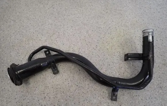Suzuki Alto Fuel tank filler neck pipe 