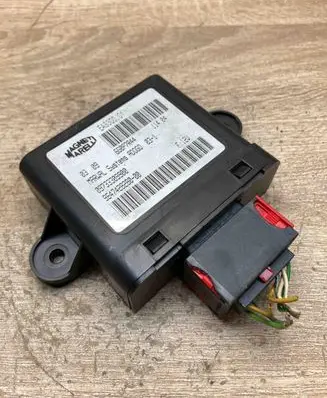 Peugeot 407 Fuel injection pump control unit/module 09733309900