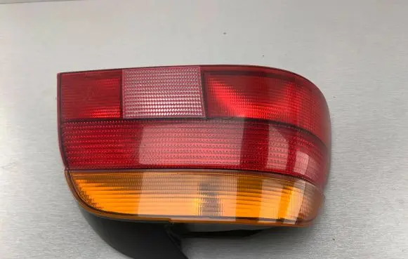 BMW 5 E39 Rear/tail lights 8358031