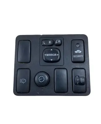 Toyota Hilux (AN10, AN20, AN30) A set of switches 15A530