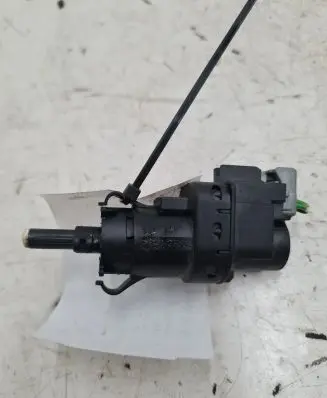 Ford C-MAX I Brake pedal sensor switch 3M5T13480AB