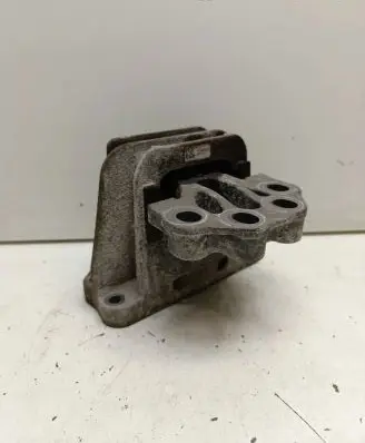 Ford Transit Custom Engine mount bracket GK216F012CC 02102016