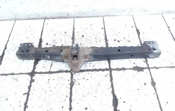 Toyota Avensis T270 Bottom radiator support slam panel 