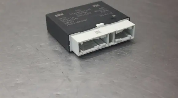 BMW X3 F25 Parking PDC control unit/module 9117847 309395