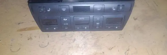 Audi A6 S6 C5 4B Climate control unit