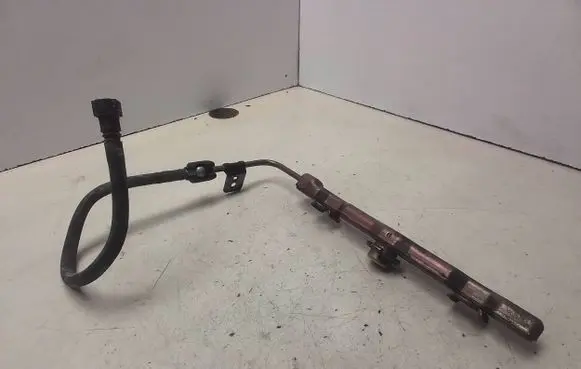 Toyota Avensis T250 Fuel main line pipe 2325022040