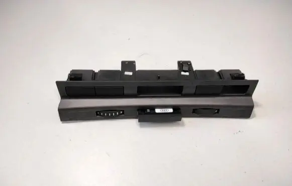 Audi A6 S6 C6 4F Other dashboard part 975131200 4F0919234A