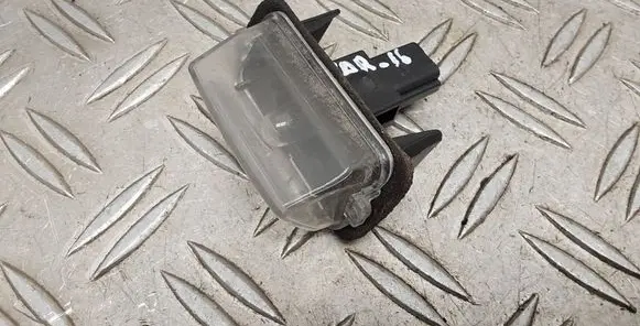 Toyota Yaris Number plate light