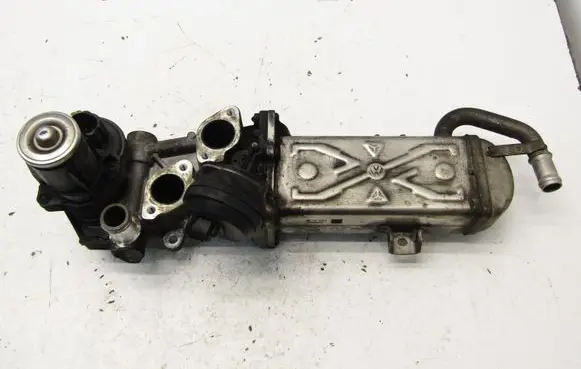 Audi Q3 8U EGR valve cooler 03L131512