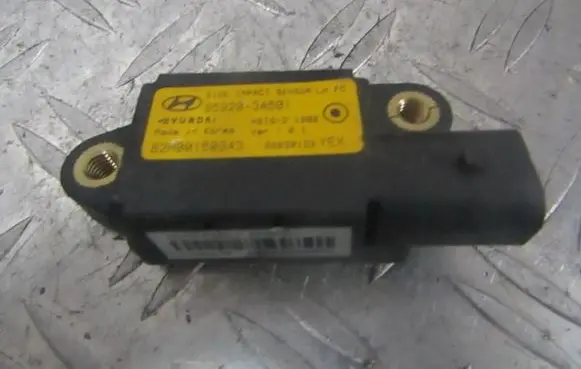 Hyundai Trajet Airbag deployment crash/impact sensor 959203A501 95920-3A501