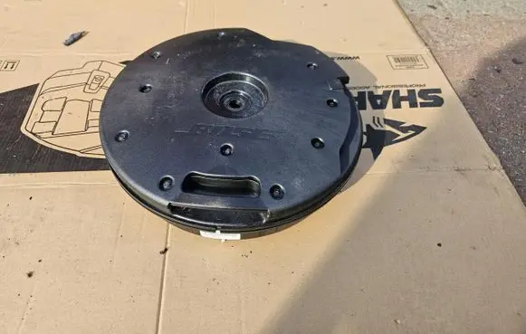 Nissan Qashqai Subwoofer speaker 281705AA0B