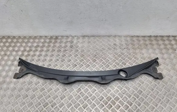 Wiper trim