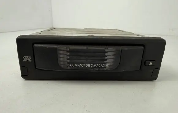 BMW 5 E60 E61 CD/DVD changer 6956939