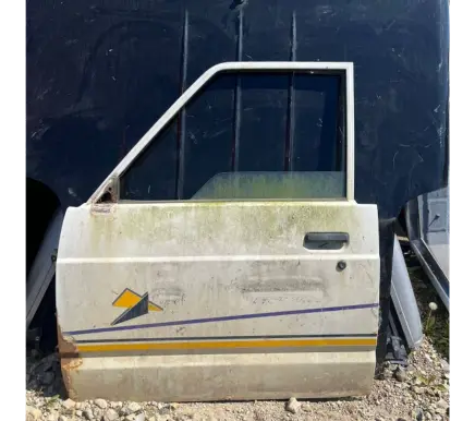 Nissan Patrol 260 Front door